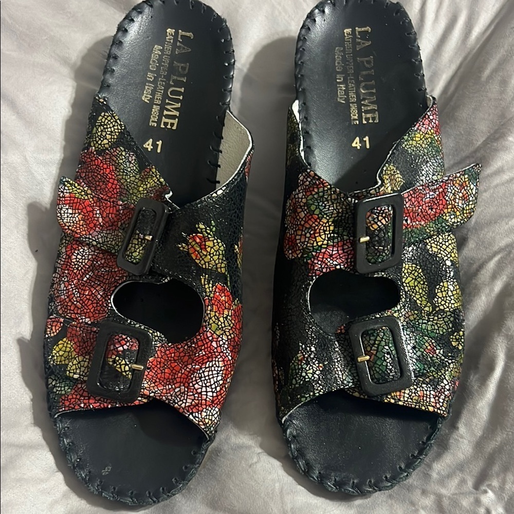 Women's Floral Black Sandals
